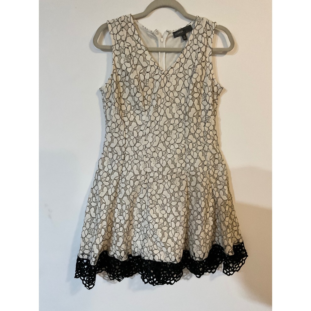 Donna Ricco New York Floral Lace Fit Flare Dress Ivory Black V-Neck Size 12